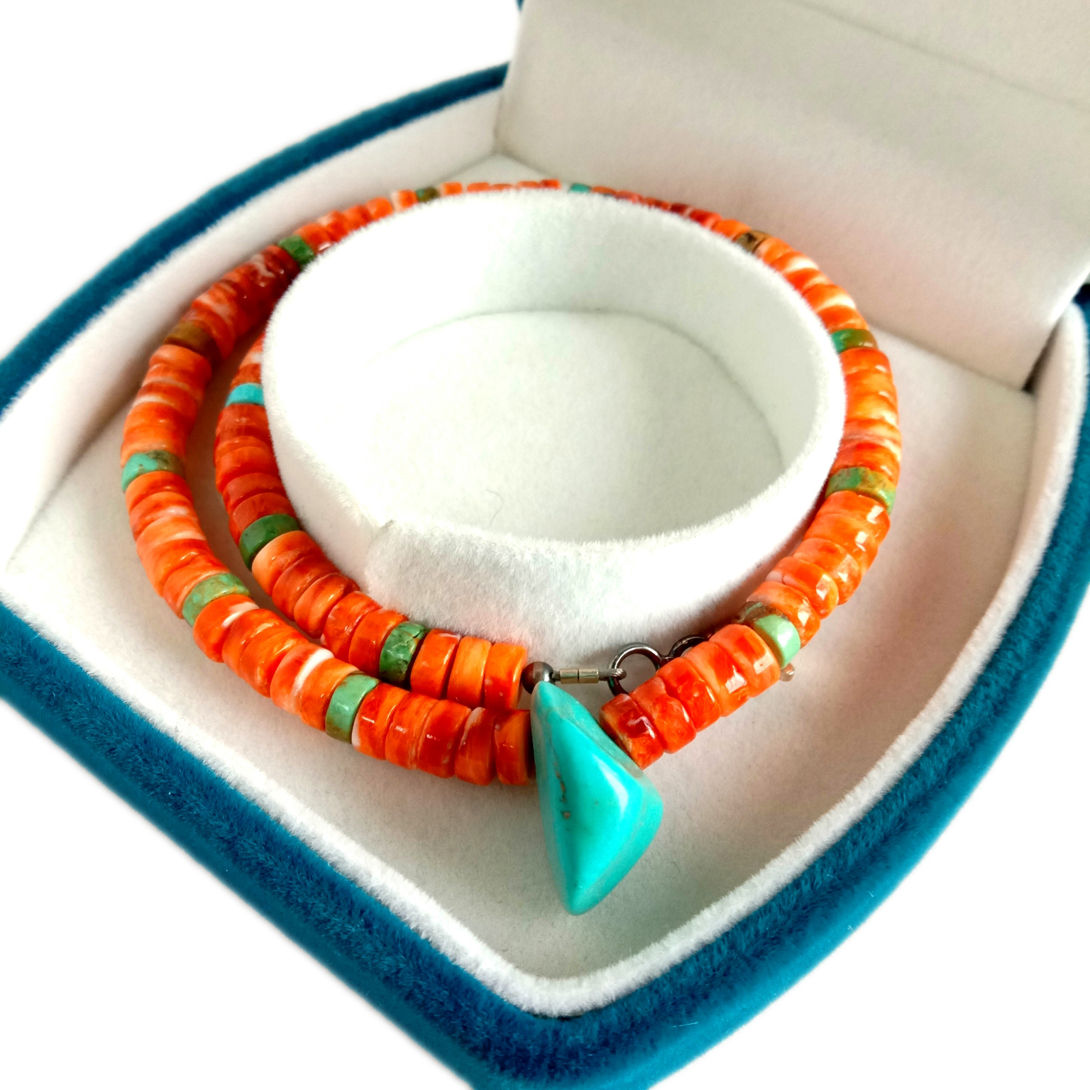 נאַטירלעך רויט ספּייני ויסטער און טערקווויז פּענדאַנט געמסטאָנע האַלדזבאַנד 11