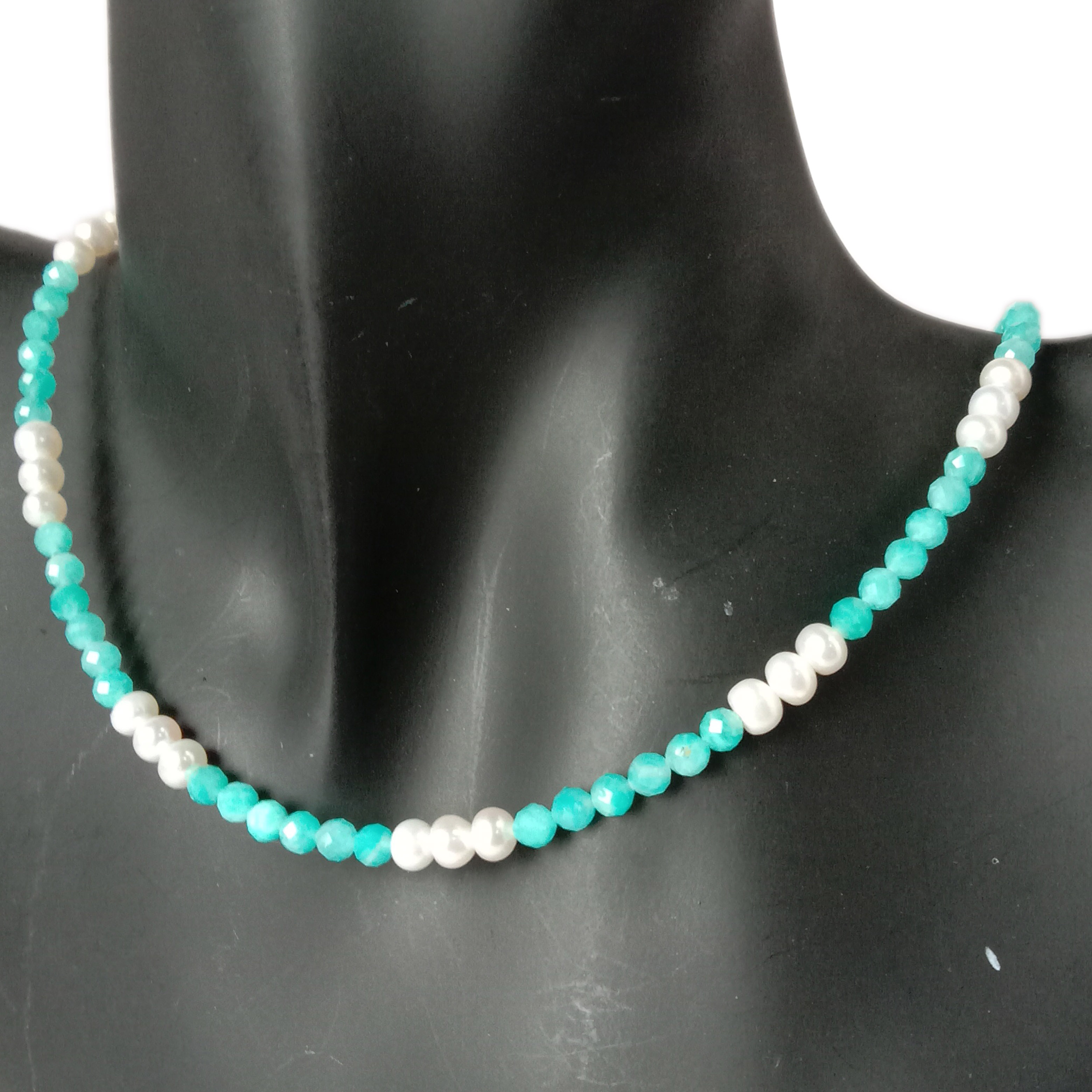 נאַטירלעך ווייַס פּערל בלוי אַמאַזאָניטע געמאכט געמסטאָנע האַלדזבאַנד 10