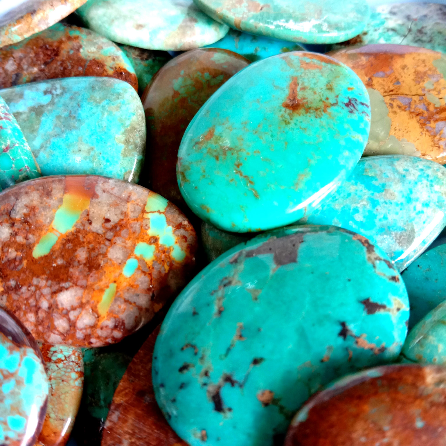 فیروزی لاٹ بلک فیروزی کابوچن قیمتی پتھر منفرد جواہرات کابوچون 12