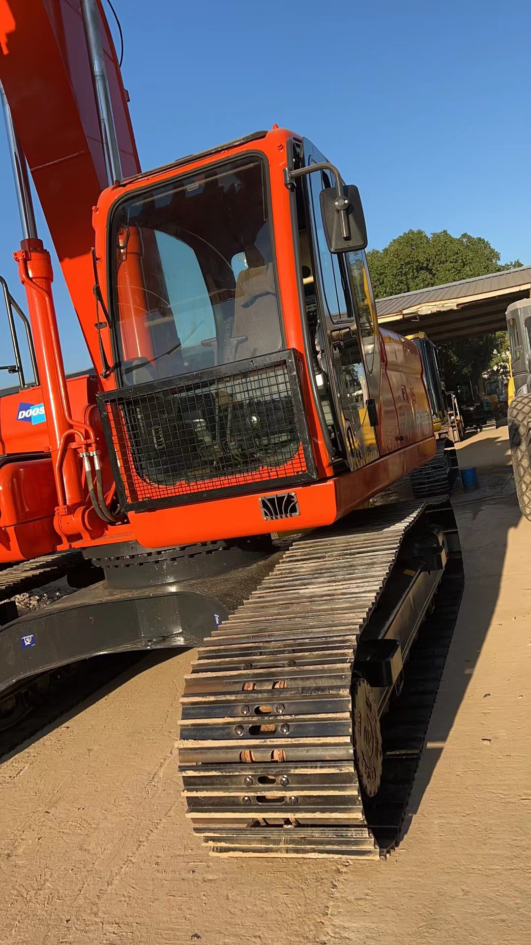 Tình trạng tốt Máy xúc đã qua sử dụng DOOSAN DX225 Chính hãng Hàn Quốc Sản xuất máy xúc cũ DX225 Còn hàng để bán 11