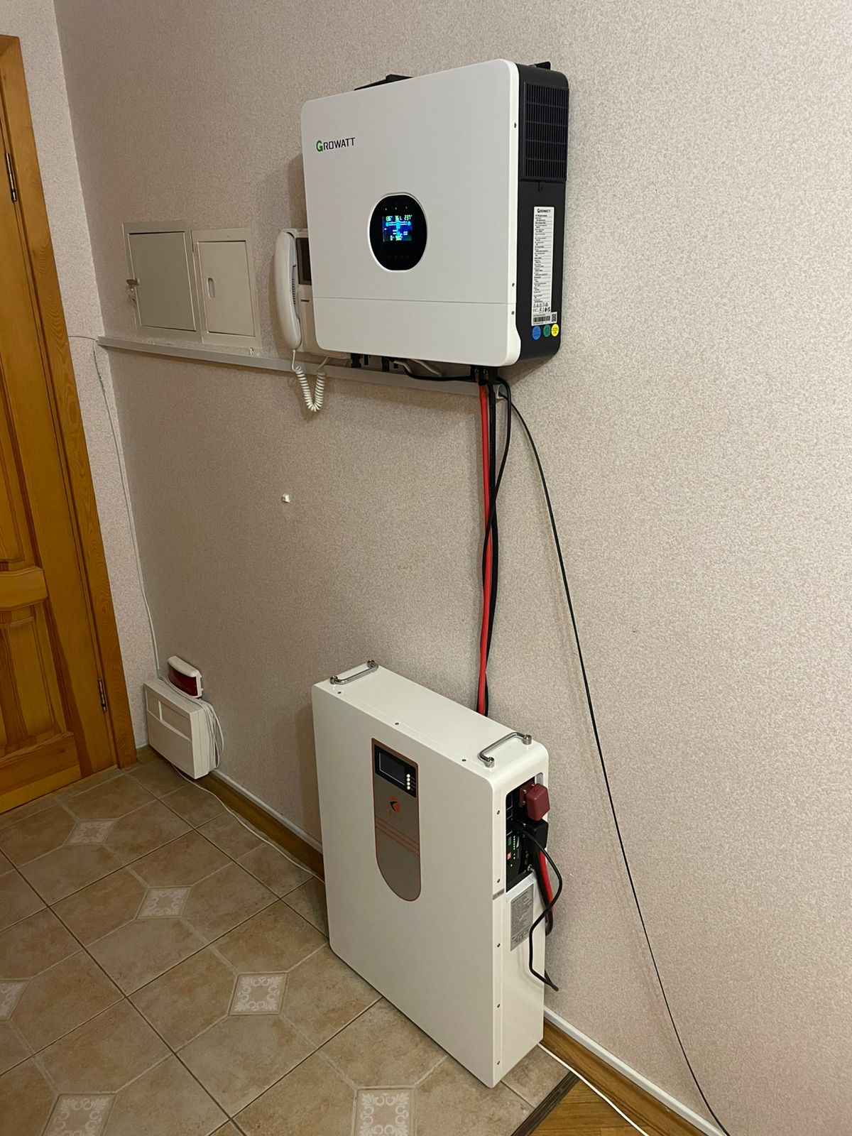 LEMAX 10kWh Lithium Battery: Seamlessly Powering Homes with Growatt Inverters 1