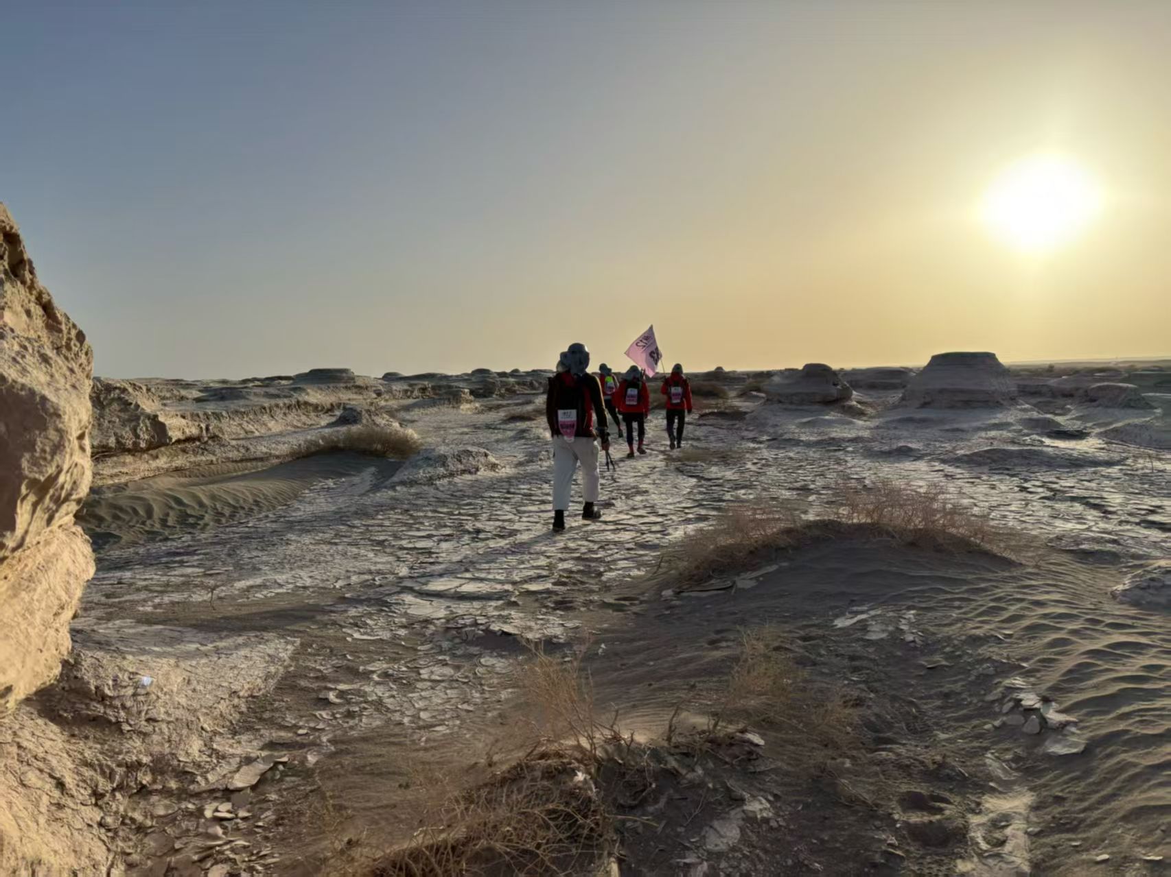 Tempered in the Gobi: From Collapse to Excellence — A Leadership Practice in Team Resilience 2