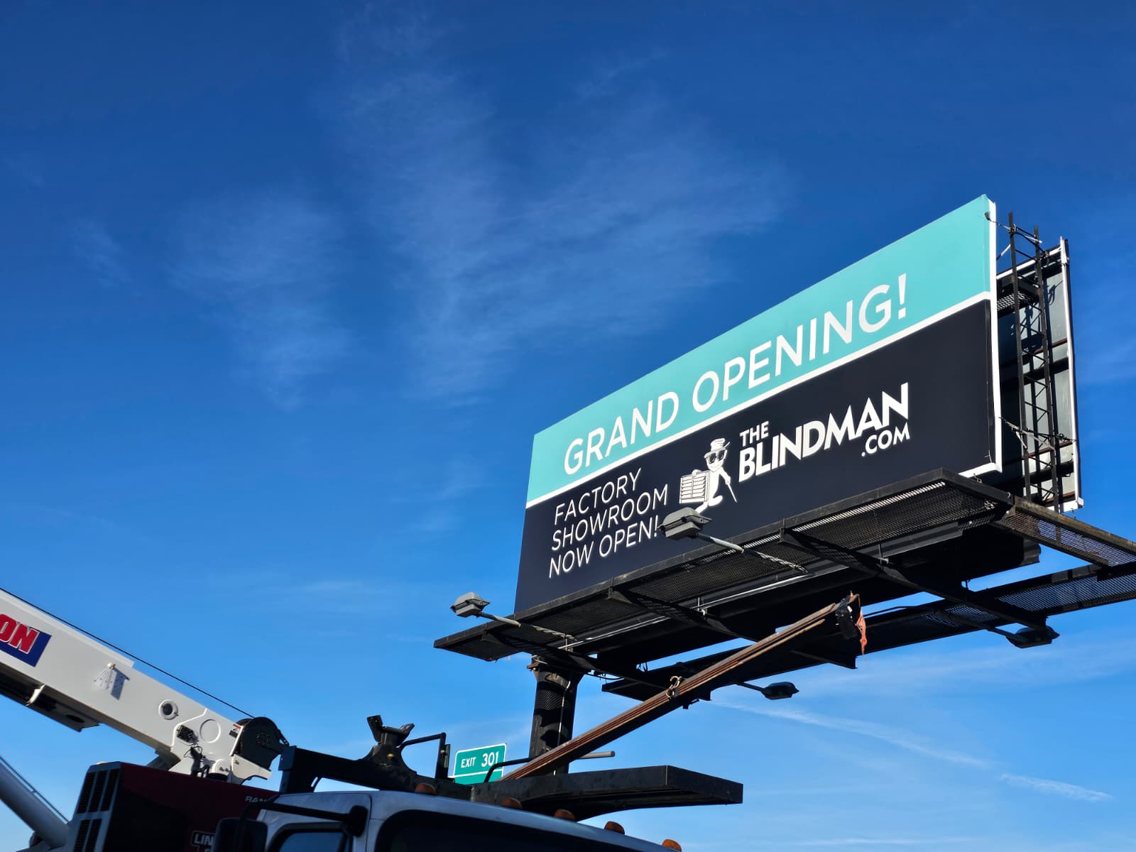 Lecede C6로 눈길을 사로잡는 옥외 광고를 만드세요 1