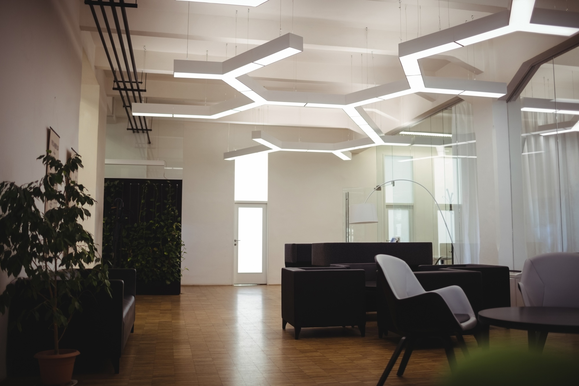 The Key Benefits of LED Lighting for Homes and Businesses 1