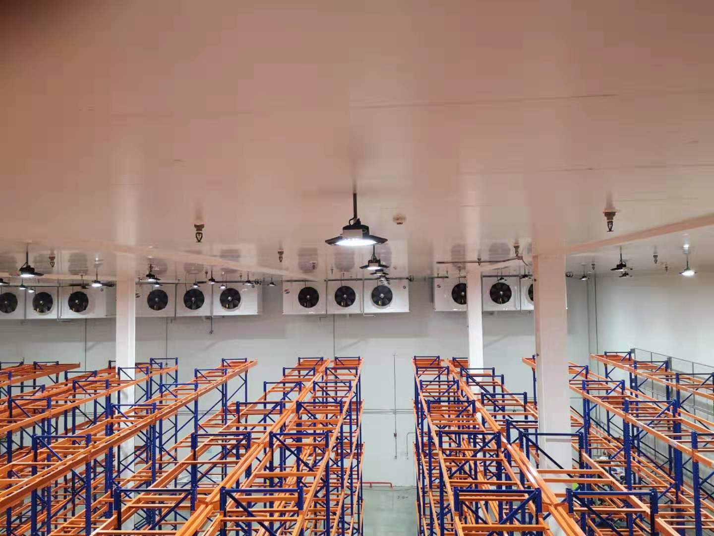 Key Factors to Consider When Selecting a LED Lighting Manufacturer 1