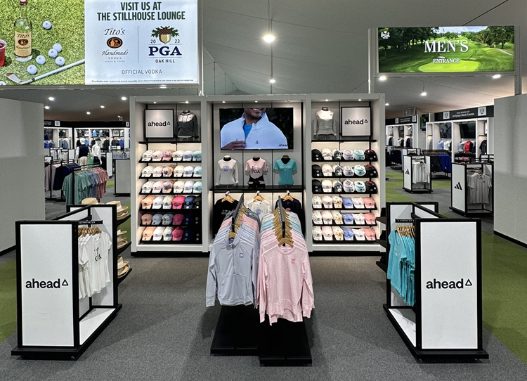 How to Choose the Right Clothing Store Fixtures for Your Shop? 3