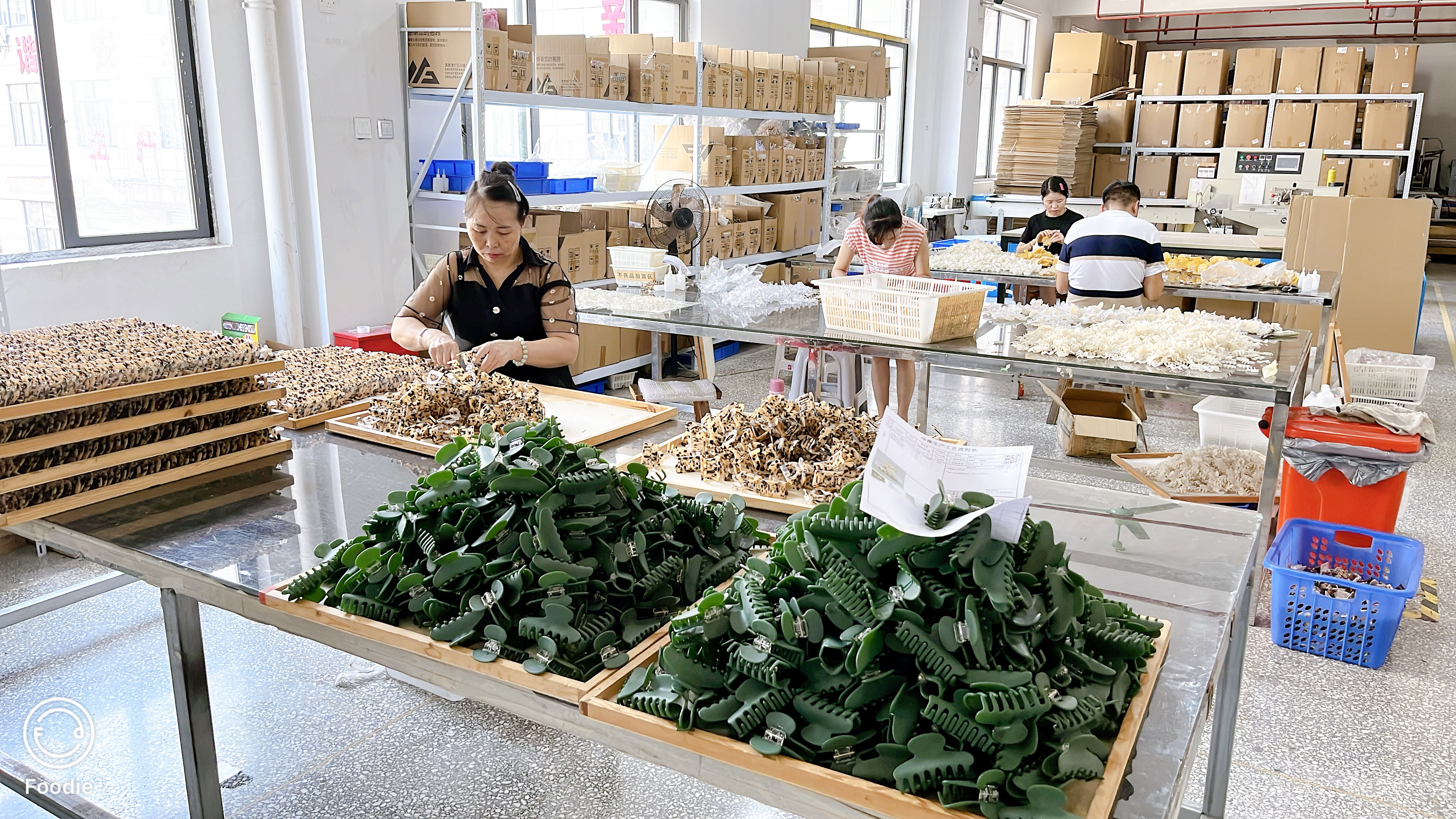 Metal Hair Combs Dowell by Dowell 16