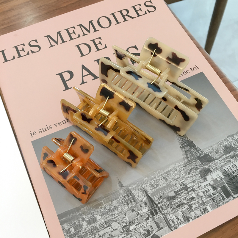 Dowell Korean Simple Leopard Print Hair Accessories Women Plastic Hair Claw Set 12