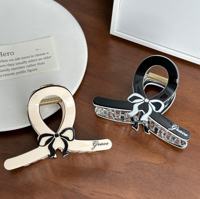 Dowell High Quality Acetic Acid Plastic Hair Accessories Elegant Vintage Bow Shark Hair Claw Large Black White Party Girls 18