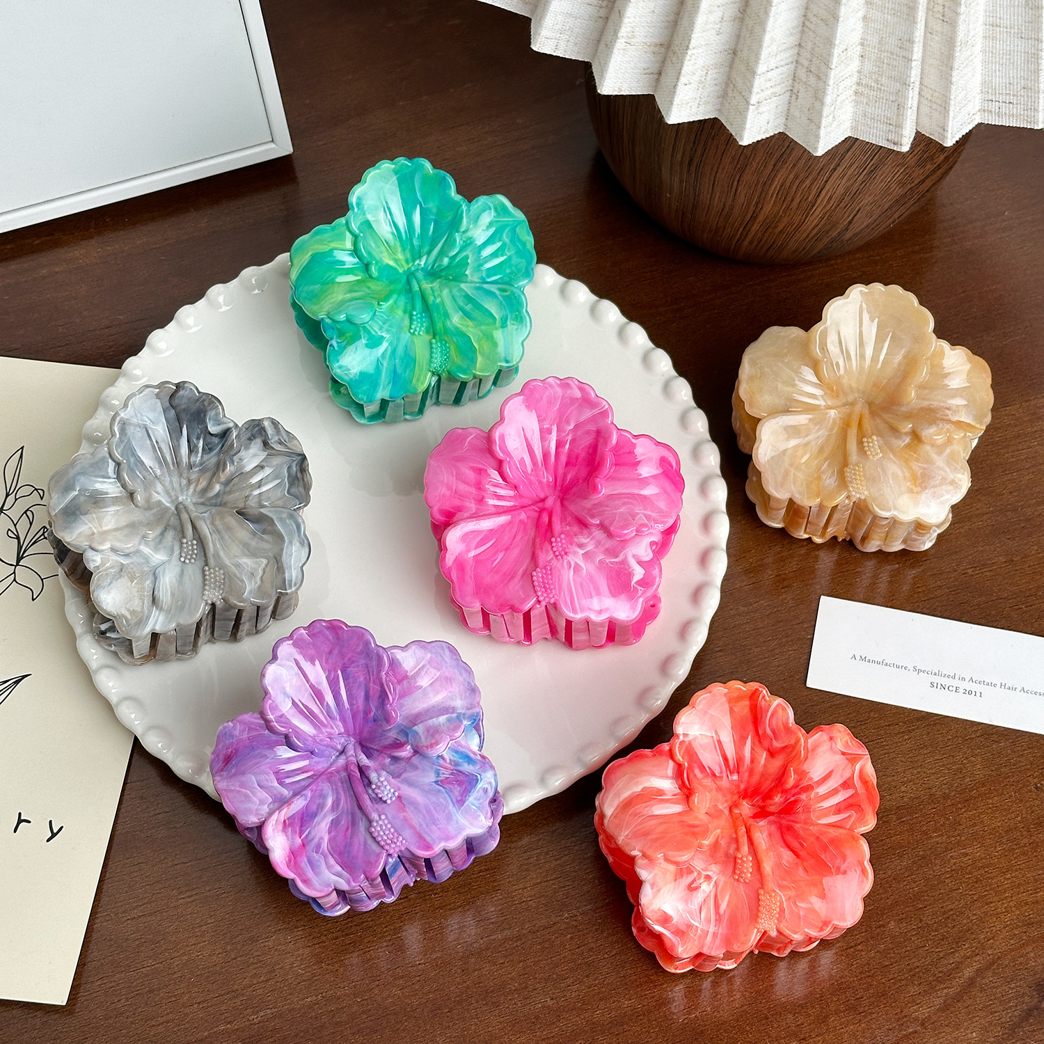 Dowell New Arrival Handmade Plastic Hair Claw Cute Resin Claw Clip Girls Floral Decorative Daily Party Perfect Gift1 17