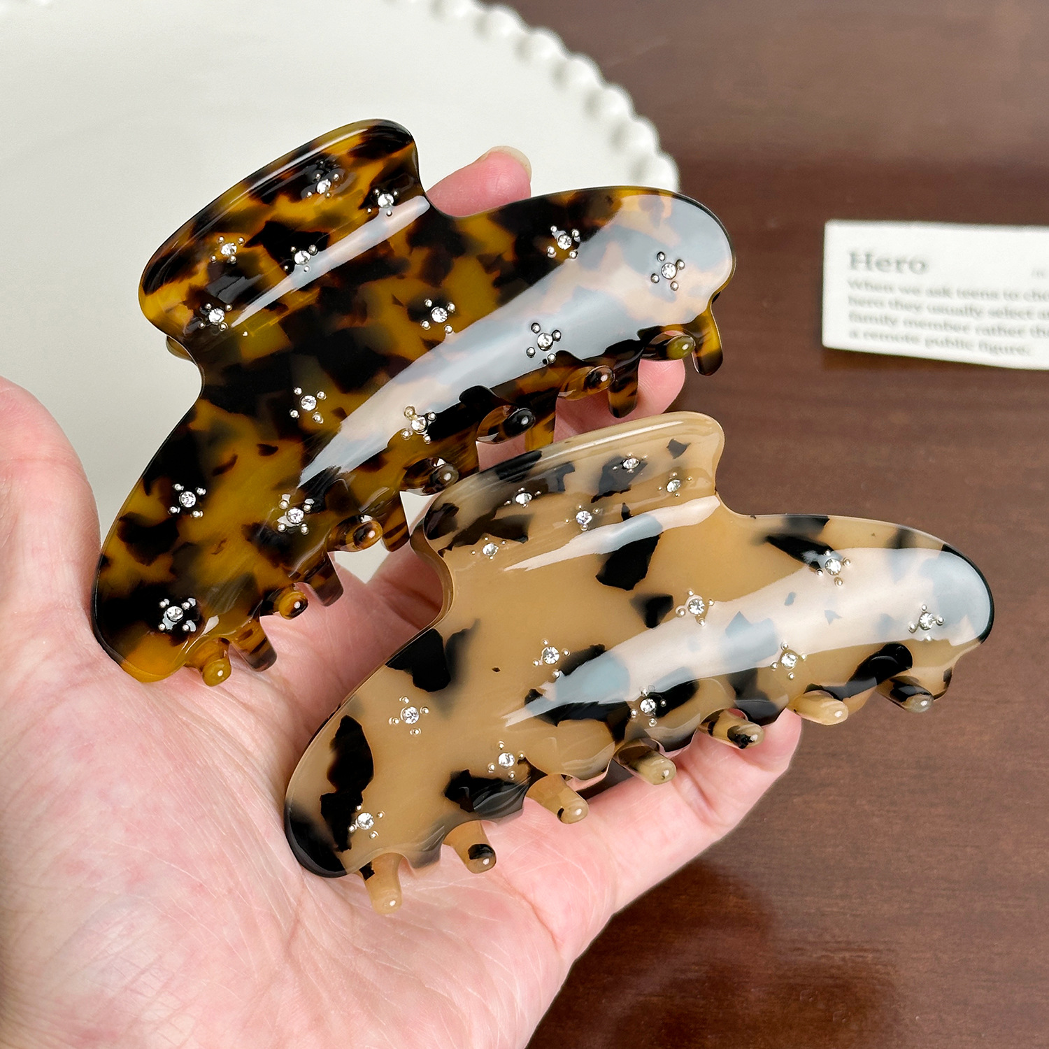 Dowell European And American Style Shark Clip Hairpin Sweet Girl Hair Accessories With Rhinestone Acetate For Parties 18