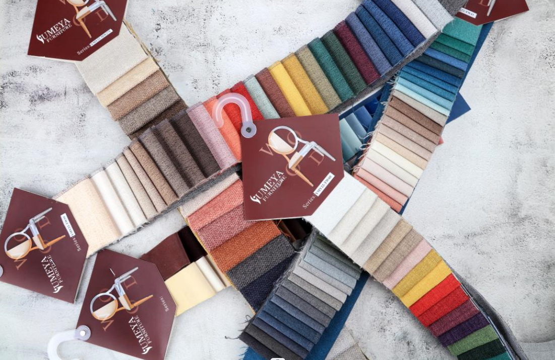 Cách chọn loại vải phù hợp cho nội thất phòng khách cao cấp 1