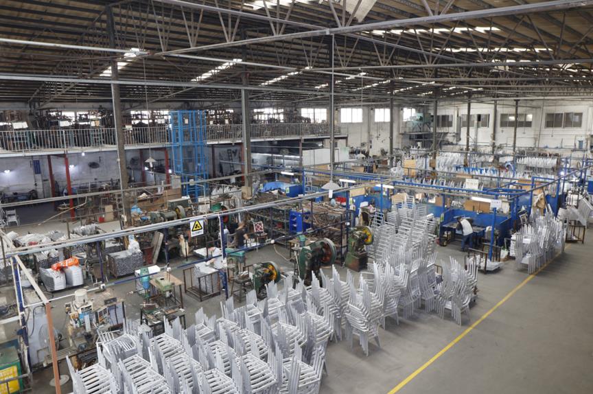 Wat is een ideale stoelenfabriek?---Yumeya Furniture 21