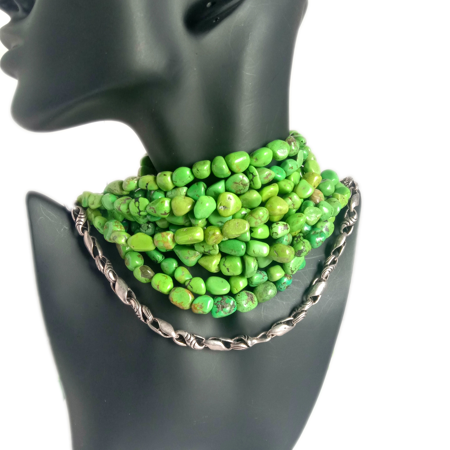 ವೈಡೂರ್ಯದ ಹಸಿರು ರತ್ನದ ಗ್ರೇಡ್ ರೌಂಡ್ ಲೂಸ್ ಮಣಿಗಳು 18