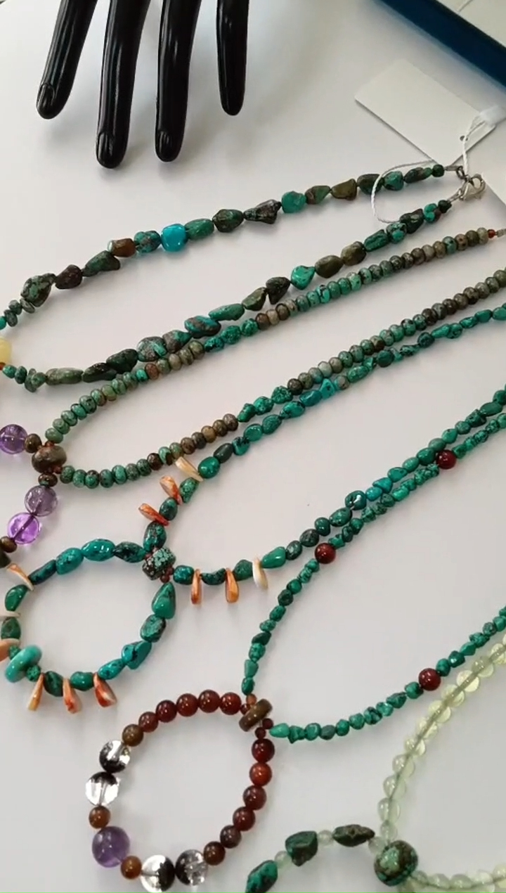 ਨਵਾਂ ਡਿਜ਼ਾਇਨ ਹਾਰ. ਸਿਸਟਲ ਤੁਹਾਨੂੰ ਖੁਸ਼ਕਿਸਮਤ ਦਿੰਦਾ ਹੈ। 9