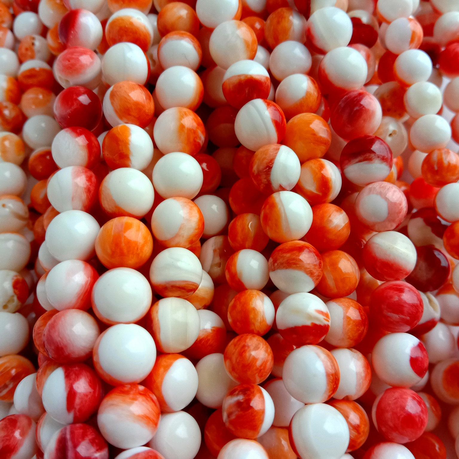 Naturaj Rondaj Ruĝaj Spinaj Ostroj Bidoj 8mm Bonkvalita gemo de 16 coloj 14