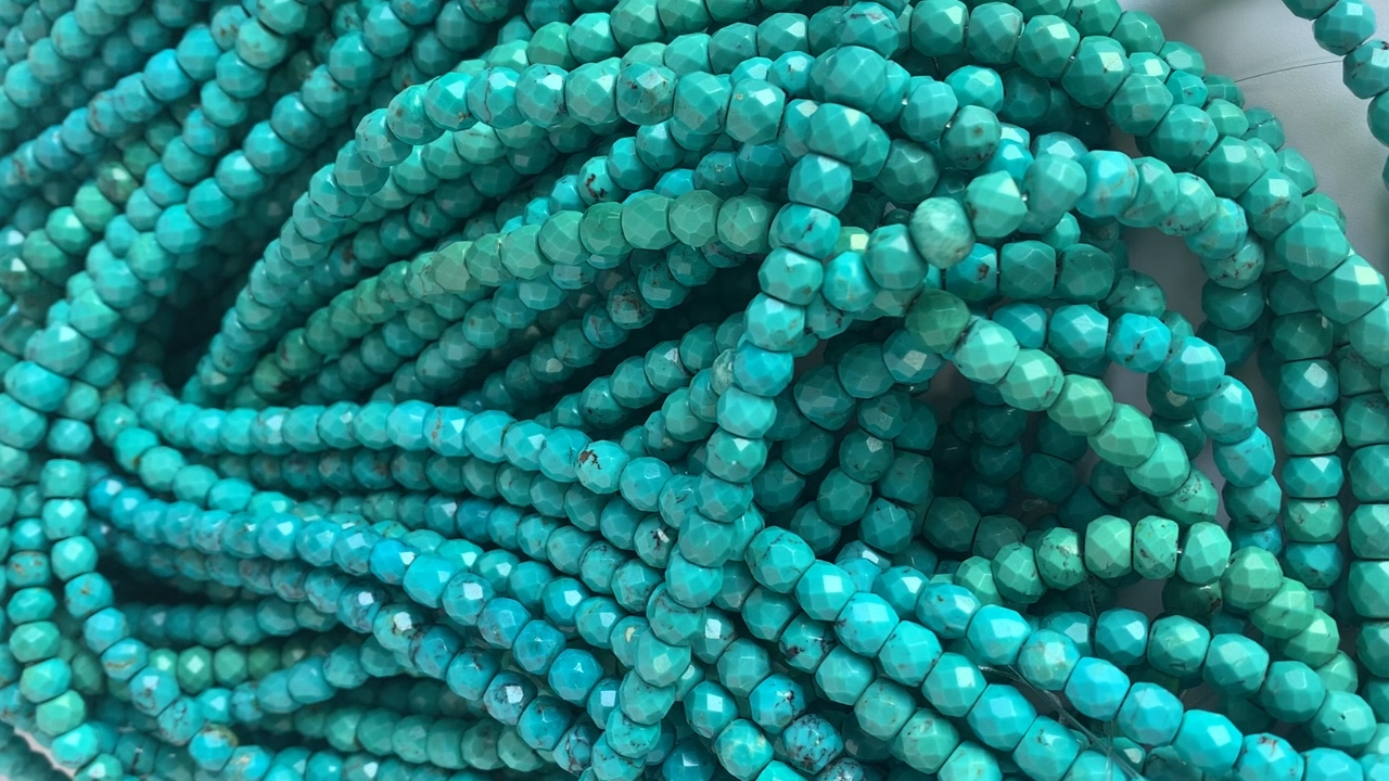 Natural Turquoise facted rondelle ลูกปัด , 6mmX4mm 16 Inches 12