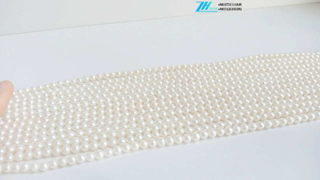 Natural White Pearl Hands Necklace Elegáns Necklace with 8