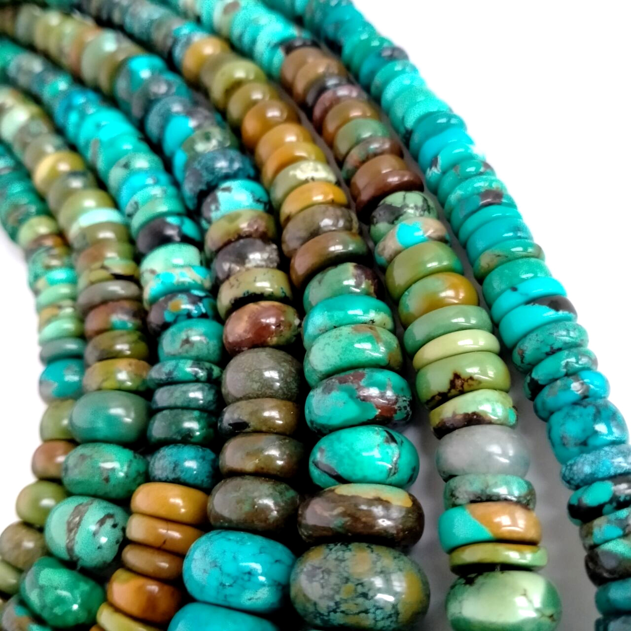 Natural turquoise sefaha se tloaelehileng sa turquoise rondelles Mebala e Kopantsoeng ea tlhaho ea tlhaho e sa dailoeng 15