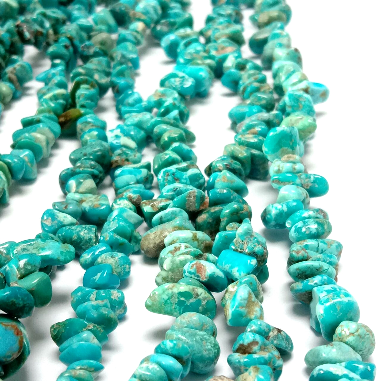 ምድራዊ ቱርኮይዝ ቺፕ ዶቃዎች ቱርኩይዝ ዶቃዎች ቱርኩይስ የከበረ ድንጋይ የተፈጥሮ ቱርኩይዝ የተፈጥሮ ድንጋይ ዶቃዎች ቺፕስ ቅርጽ ያላቸው ዶቃዎች 18