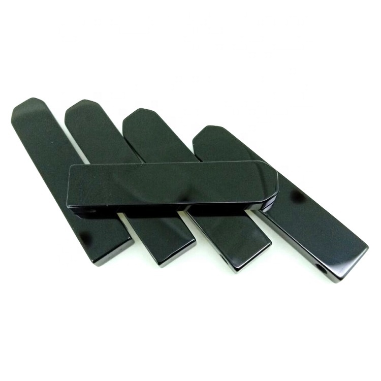 سىلىقلانغان تەبىئىي قارا ئاگات تاختاي مونچاق خام Onyx گۆھەر تاشنىڭ ئۇزۇنلۇقى 10 مىللىمېتىر * 45mm * 5mm 3