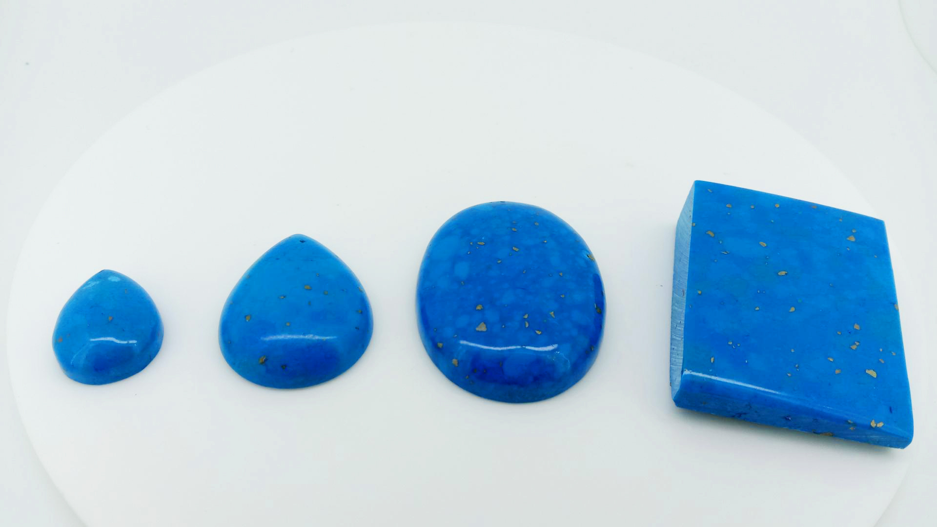 Arizona Turquoise Gemstone Smooth Cabochon Semi Precious 1