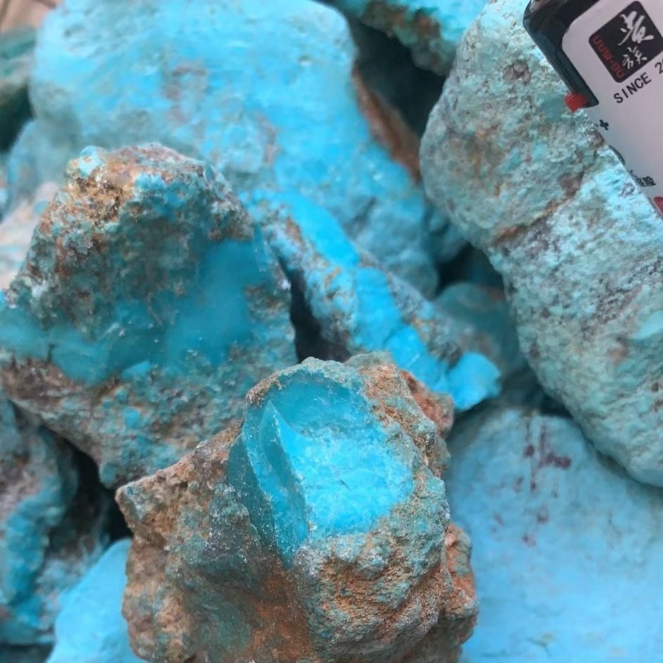 Natural Sleeping Beauty Turquoise Raw Gemstone Lot 16