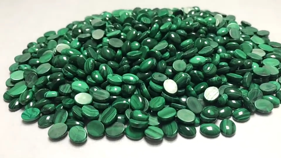 Malakita Oval Stones kalibratutako harribitxi Oval Cabochon 14