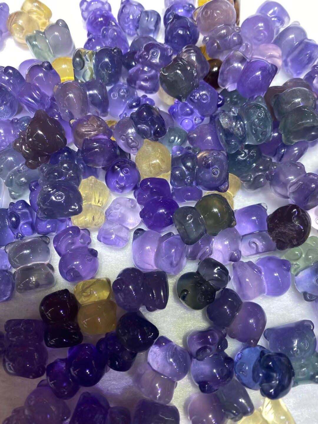 Fluorite sfaccettata per il fabbricazione dei gioielli 1