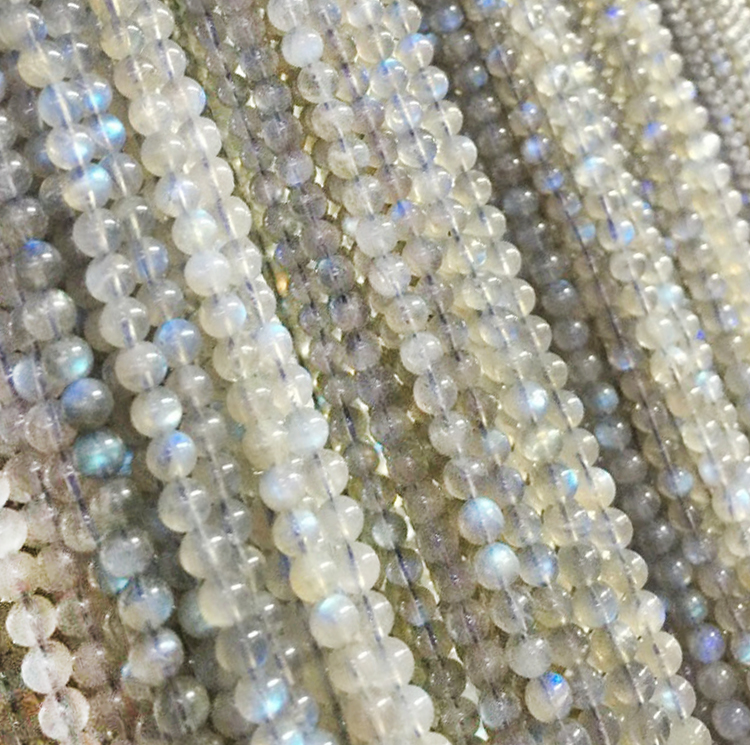 Coirníní Babhta Labradorite Gemstone Beads Nádúrtha Babhta Labradorite Babhta Go leor de na Flashes Dóiteáin 14