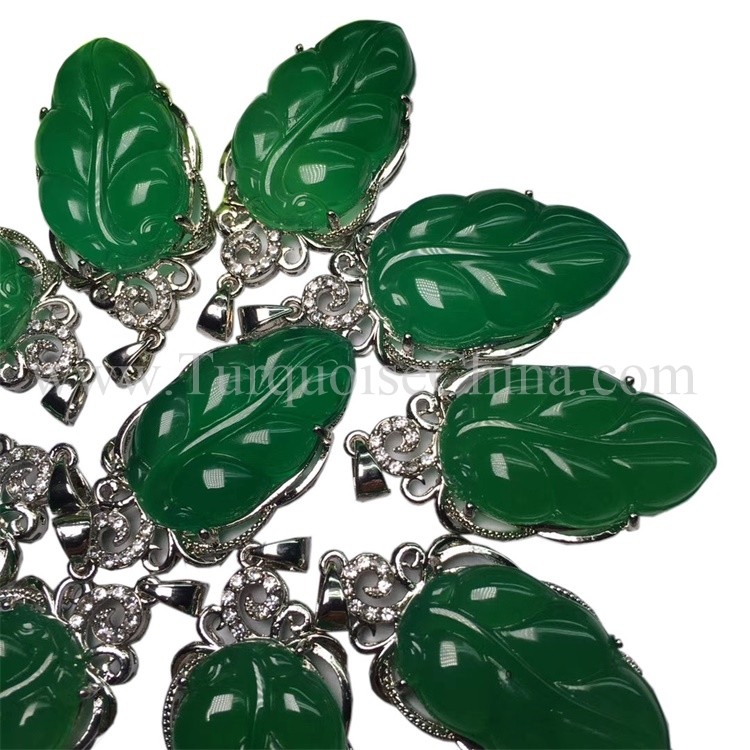 드문 조각 된 Chrysoprase 골동품 디자인 펜던트 캐롤라이나 스톤 남성과 여성용 7