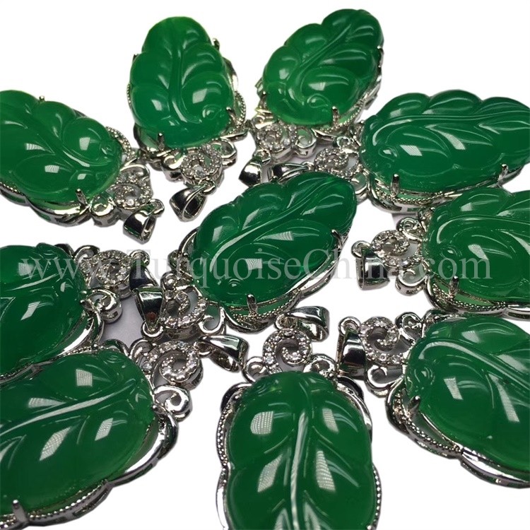 드문 조각 된 Chrysoprase 골동품 디자인 펜던트 캐롤라이나 스톤 남성과 여성용 13