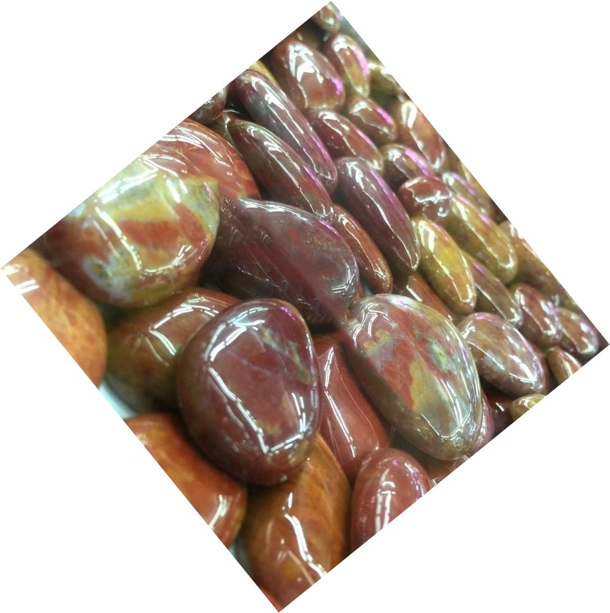 ភាពរឹងមាំរបស់ម៉ុនតាណាដែលស្ថិតក្នុងភាពអចិន្ត្រៃយ៉ាវម៉ិភស្ត្រែតាម៉ាន់ណាដែលស្ថិតក្នុងស្ថានភាពភ្នាក់ងារ Pear Geat Montana Geate Montana Hagate Cabochon រលុង 14