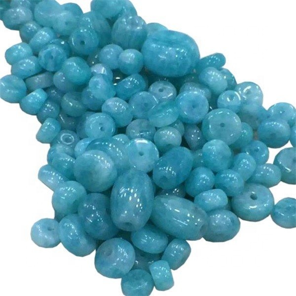 អង្កាំថ្ម Aquamarine ។ អង្កាំមូលទំហំបណ្តោយ 6 មមមមមានបណ្តោយ 12 មមមមមម 12 ម។ ម។ ពណ៌ខៀវធម្មជាតិស្រស់ស្អាតអាហ្គូម៉ារីន។ gemstone ដែលមានគុណភាពខ្ពស់ 7