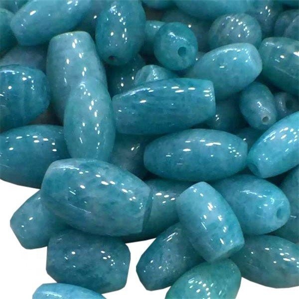 អង្កាំថ្ម Aquamarine ។ អង្កាំមូលទំហំបណ្តោយ 6 មមមមមានបណ្តោយ 12 មមមមមម 12 ម។ ម។ ពណ៌ខៀវធម្មជាតិស្រស់ស្អាតអាហ្គូម៉ារីន។ gemstone ដែលមានគុណភាពខ្ពស់ 15