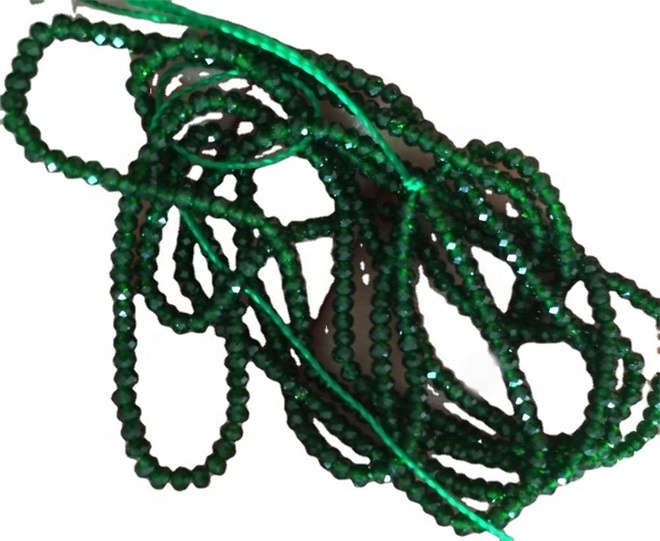 I-Emerald jade ebuhlalu ebuhlalu beboshwe i-Green Jade ubuhlalu obuluhlaza obuluhlaza ubuhlalu obuluhlaza ubuhlalu 9