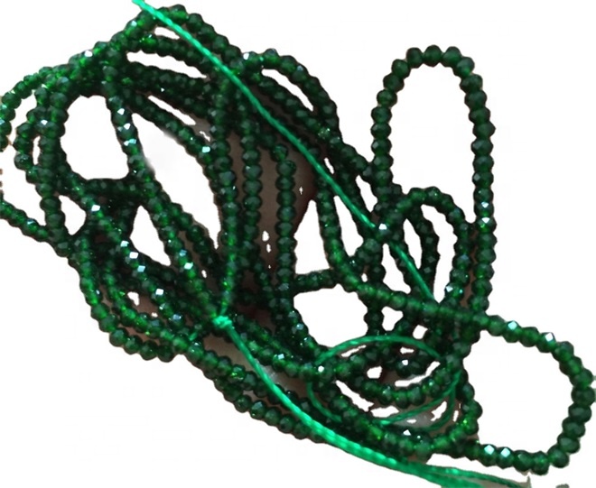 I-Emerald jade ebuhlalu ebuhlalu beboshwe i-Green Jade ubuhlalu obuluhlaza obuluhlaza ubuhlalu obuluhlaza ubuhlalu 15