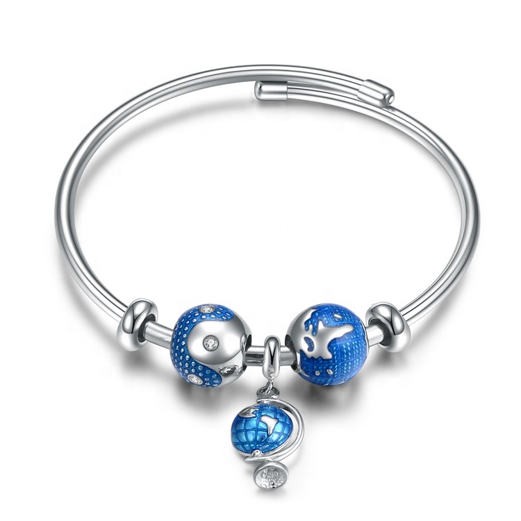 ខ្សែដៃដែលមានមន្តស្នេហ៍ម៉ាកយីហោ 925 ម៉ាក 7