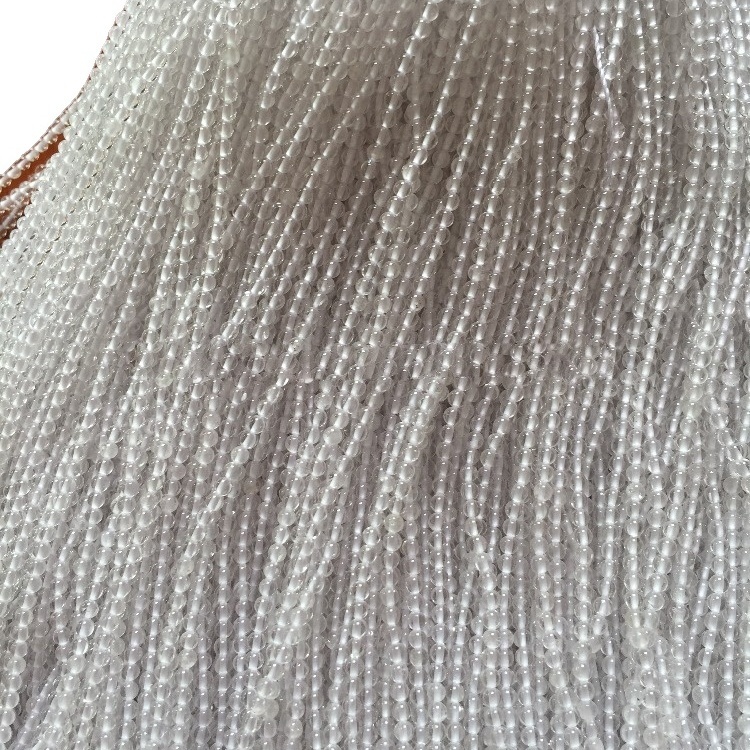 Granos de cuarzo de cristal facetado natural 15