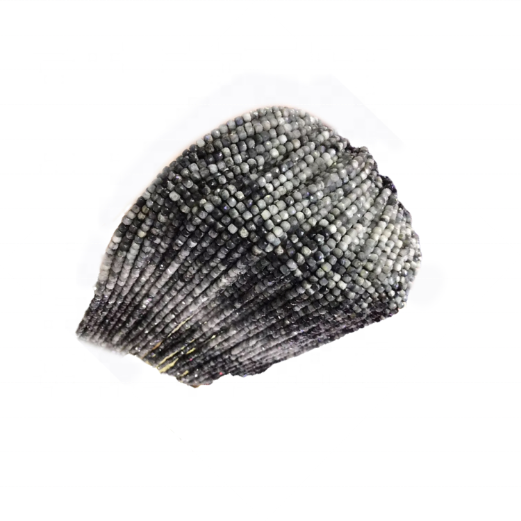 អង្កាំភ្នែកឥន្ទ្រីបានរៀបចំអង្កាំមូលជណ្តើរអង្កាំភ្នែកឆាវ៉េកអៀរស្ងួតចាស់ Sileyant Silvery ដ៏ខ្មៅងងឹត 17