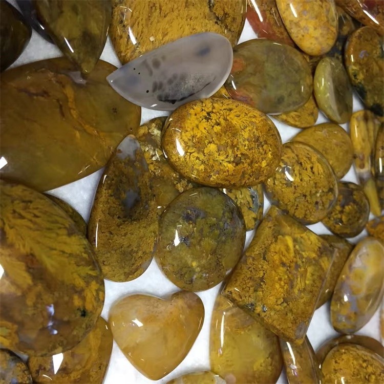 Gult moss agate gemstone gult mosa agate lausa steinn gul moss hálf dýrmætur 7