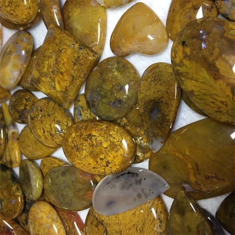 Gult moss agate gemstone gult mosa agate lausa steinn gul moss hálf dýrmætur 11