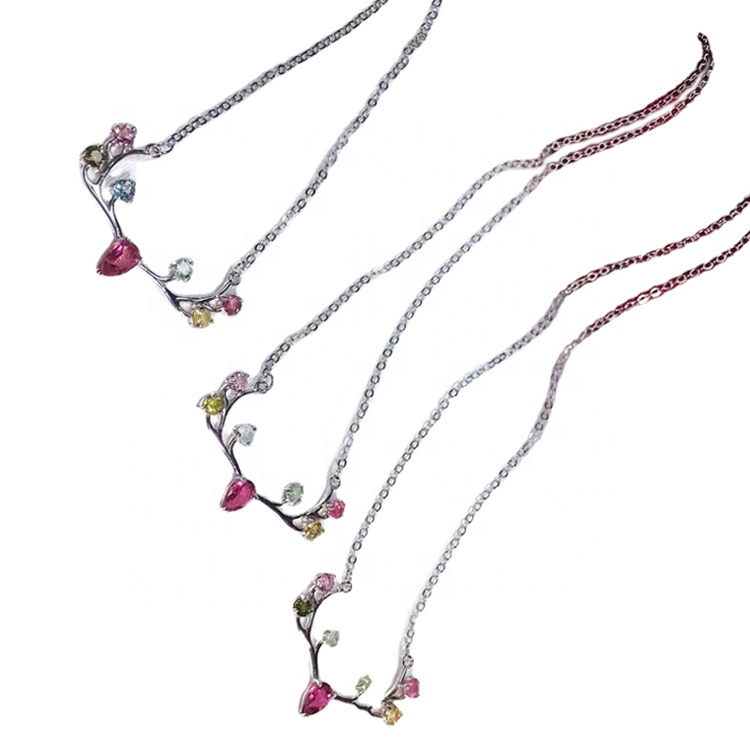 Исечете ѓердан со турмалин кварц 925 сребрен привезок 20