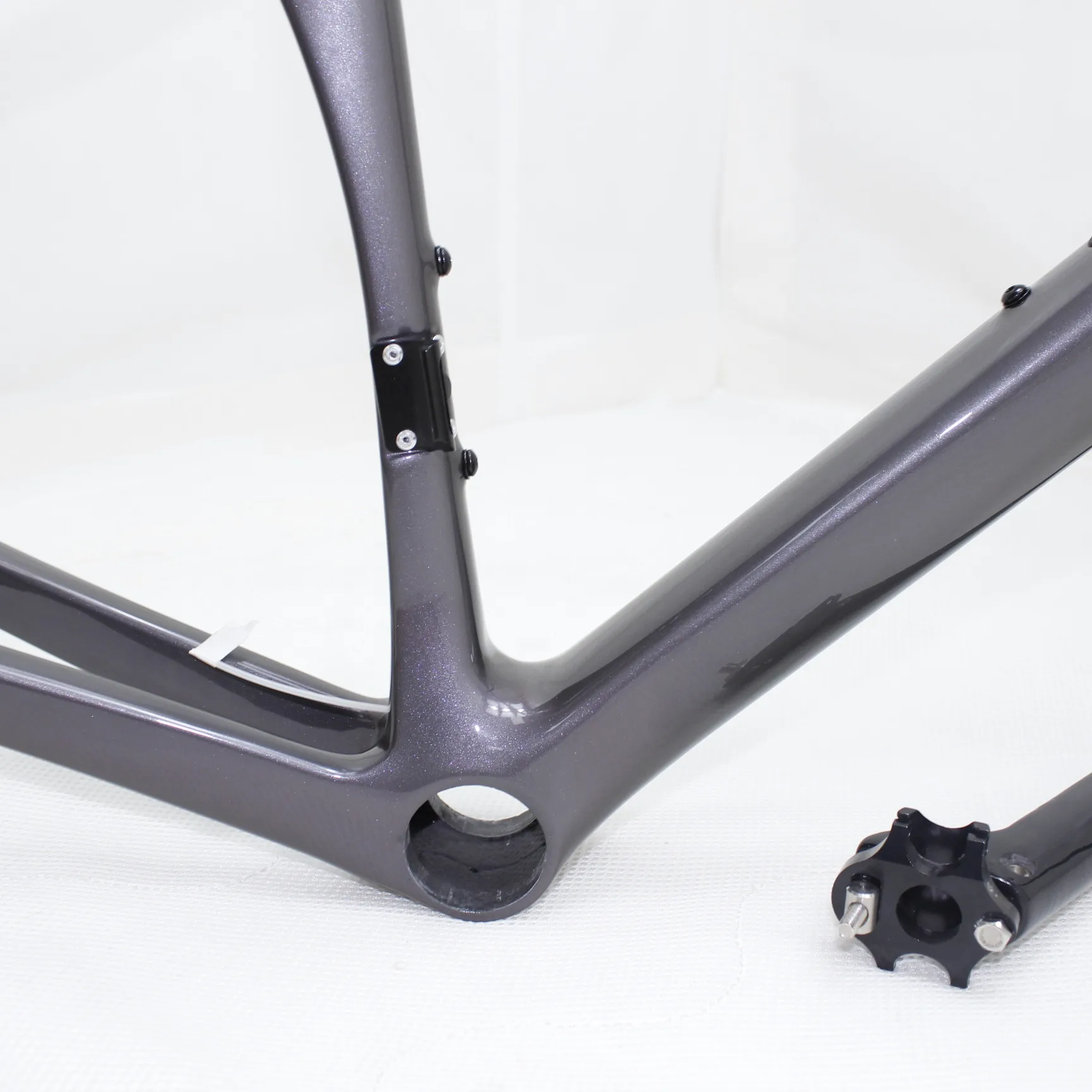 Telaio per bici da strada in carbonio Telaio per bici con manubrio integrato Dimensioni disponibili 44/49/52/54/56/58 34