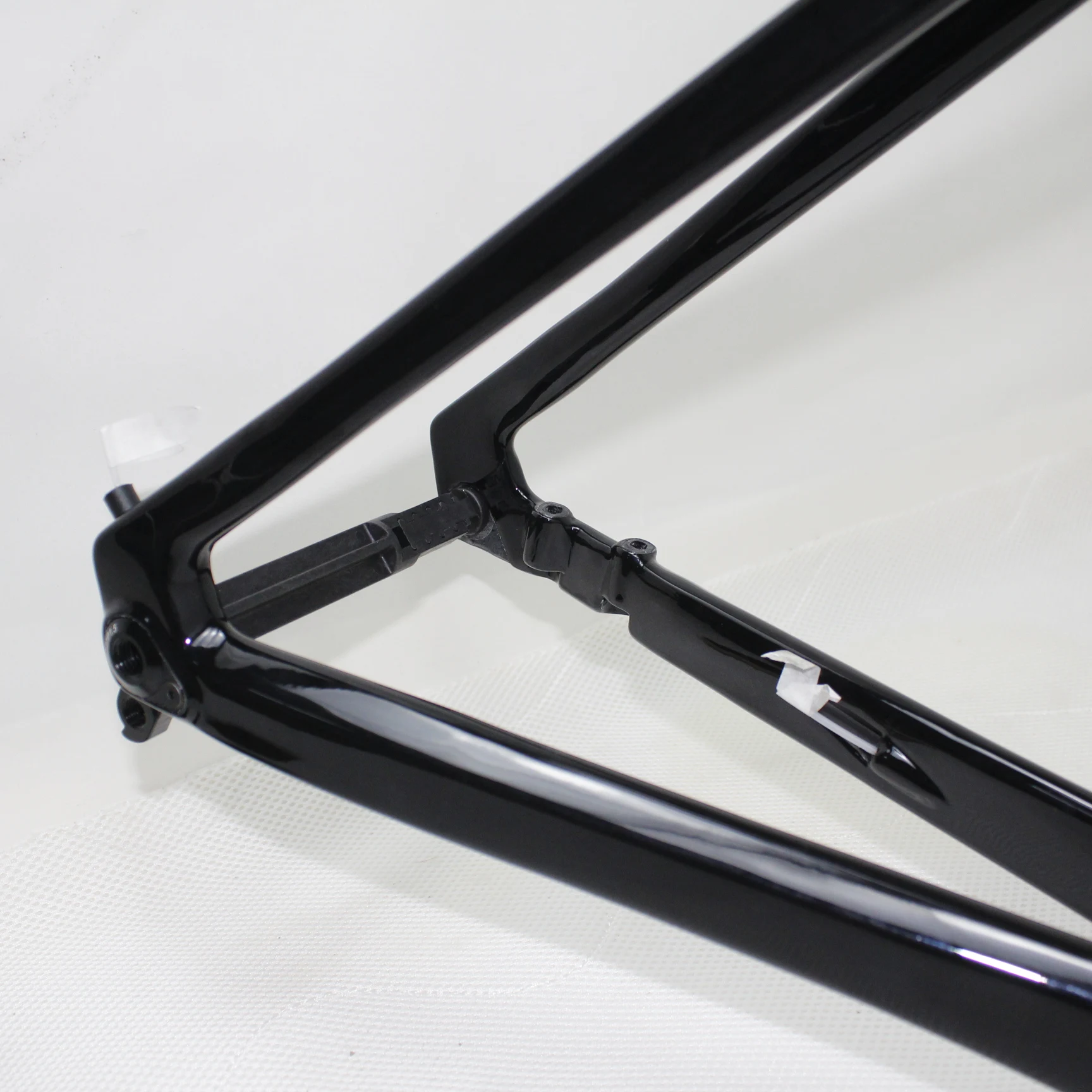 Carbon Fiber Road Bike Frame Disc Brake Road Bicycle Frameset Max Tire 700x28c 15