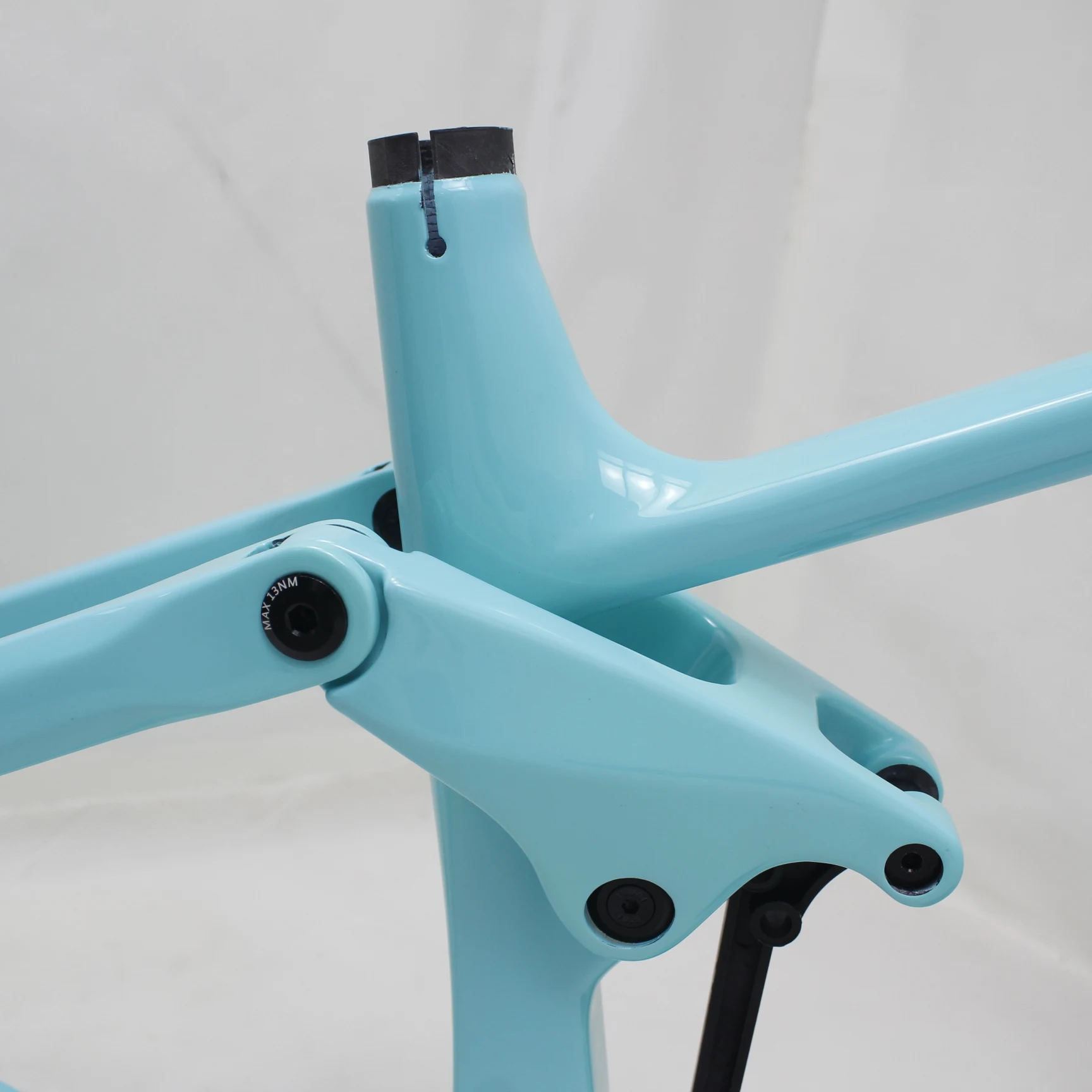 Carbon Fiber E-Bike Frame 29er Bafang M820 Motor Compatible Lightweight Electric Mountain Bike Frame 13