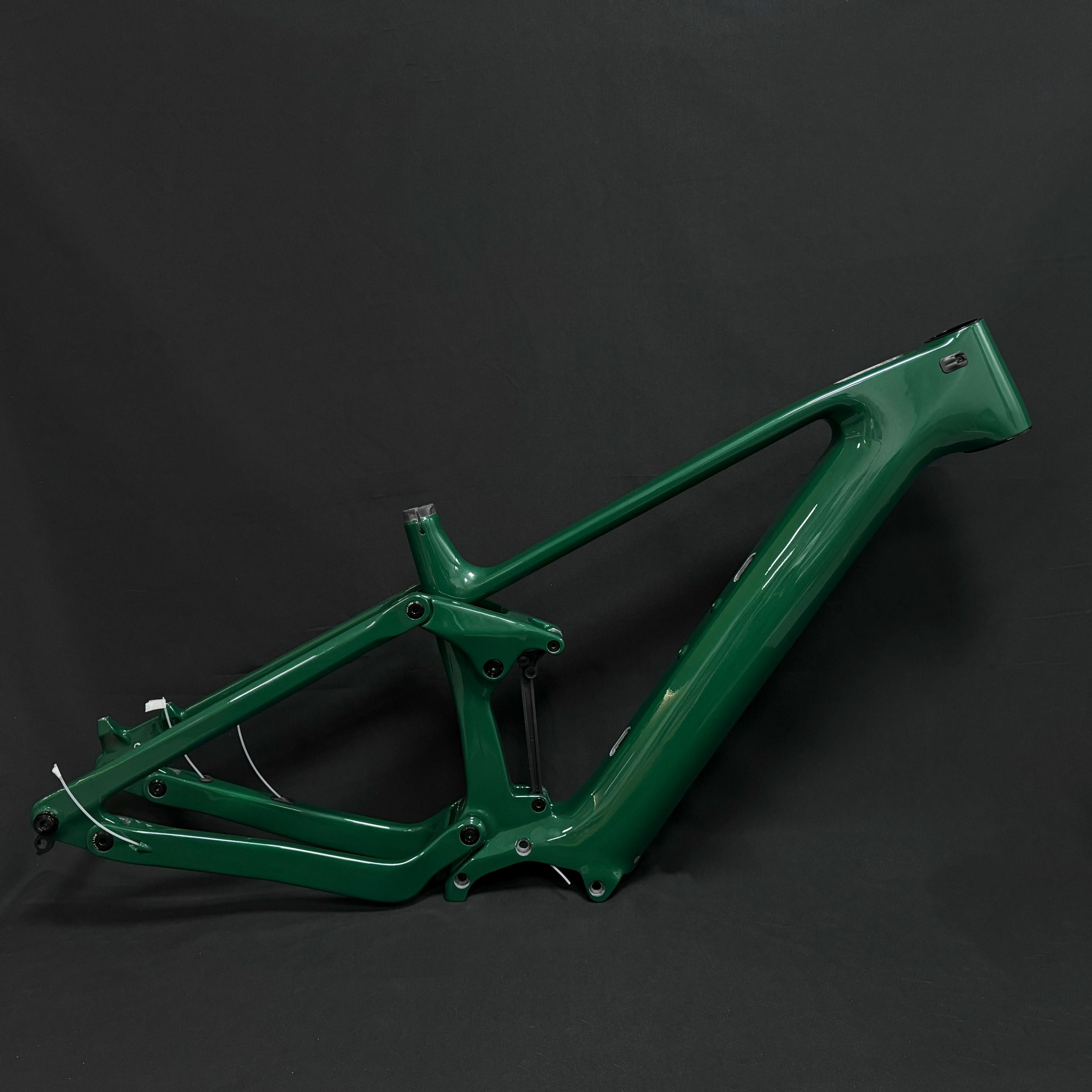 2025 Newest DPC030 Carbon Mountain Electric Bike Frame Bafang M820 Motor Lightest Weight 29er 27.5er Bicycle Frame 22