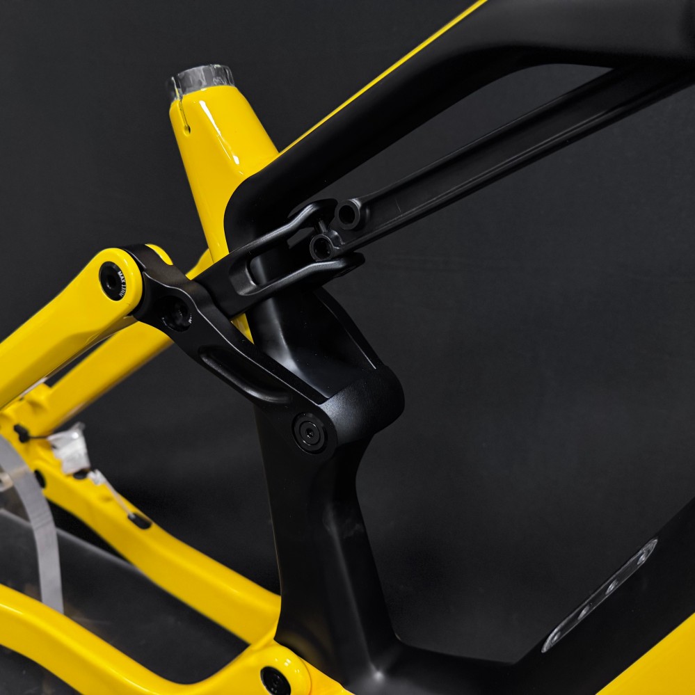 Bafang mid-drive motor 835Wh battery full suspension e-MTB 29-inch carbon fiber frame mountain bike 21