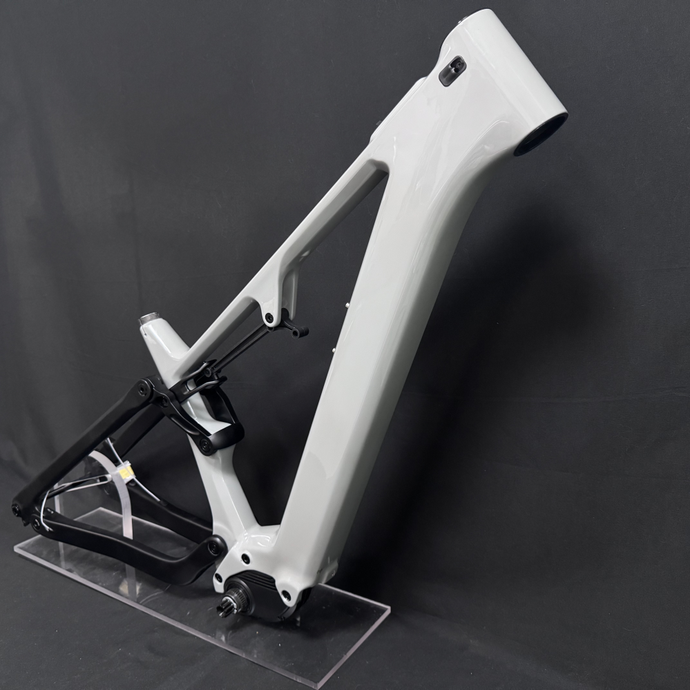 Quadro de E-MTB com Suspensão Total para Bafang M820 | Fibra de Carbono 29er com Display DPC030 16