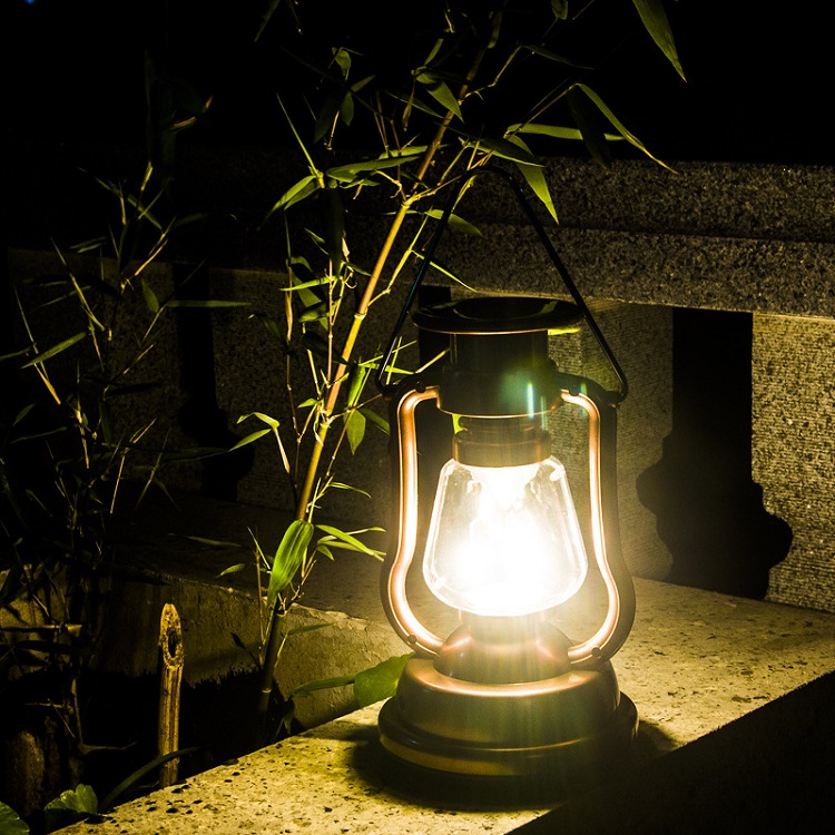 Solar camping lamp-1